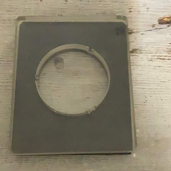 AccuCut Ellison 'Circle SM' Clear Die (4.75" x 5.75") - Picture 5 of 5